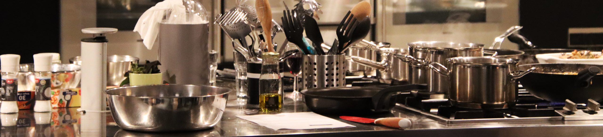 Werkbank in de kookstudio van MoltoGusto